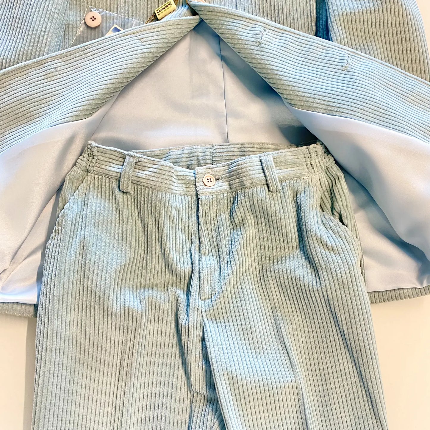 Giacca e pantaloni in velluto per bambino