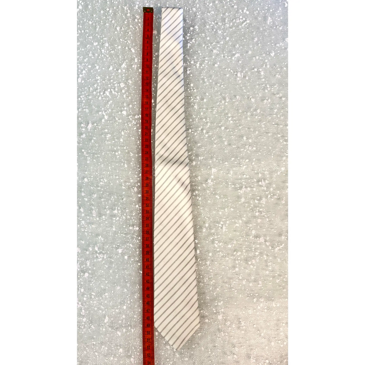 Cravatta da Cerimonia Bambino a Righe Oblique Grigie e Bianche