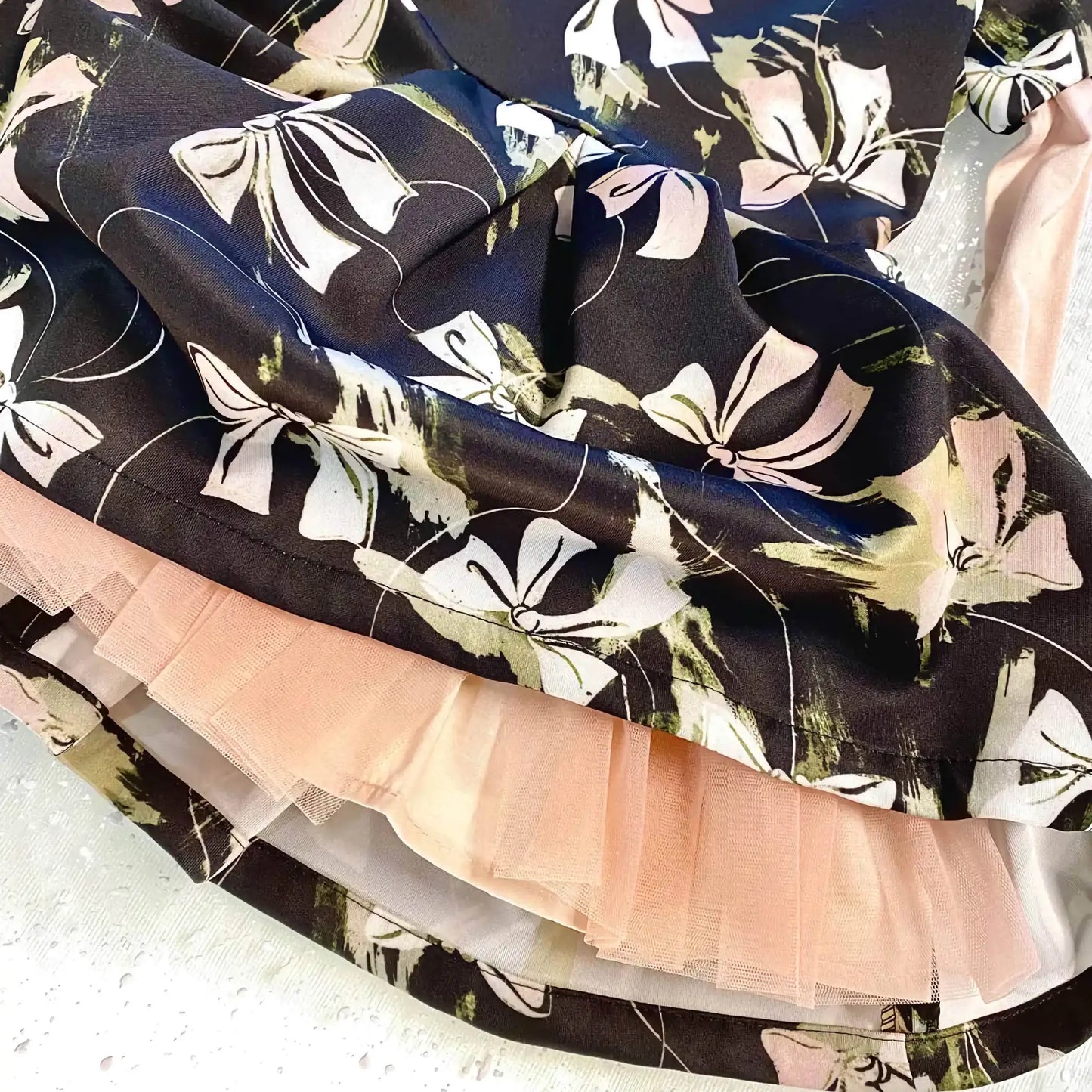 Abito strutturato invitata matrimonio bambina