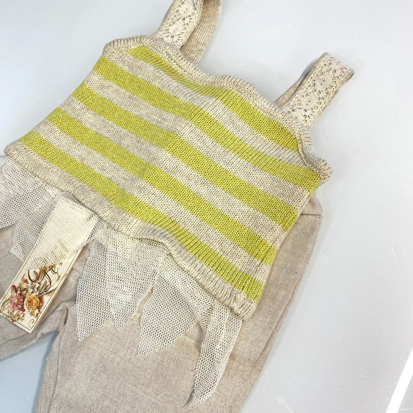 Completo bambina 9-12 mesi con top a righe e pantalone in lino – Offerta Outlet