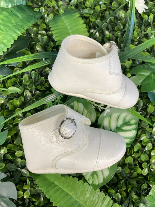 Scarpette bianche da battesimo per maschietto