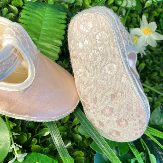 Scarpine da cerimonia per neonata con pizzo bainco