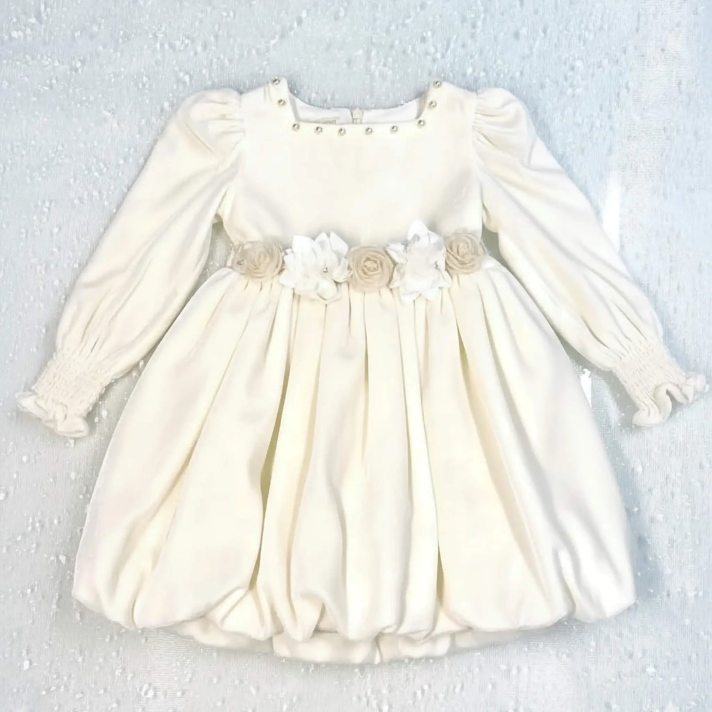 Vestito in velluto bianco per bambina