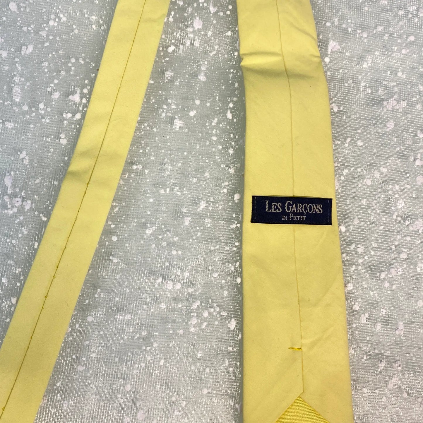 Cravatte Gialle per Bambino Outlet - Due Tessuti, Due Stili