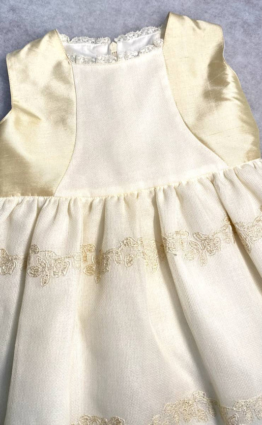 Abito battesimale per bambina dorato