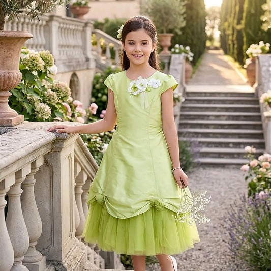 Abito da damigella colorato per bambina di 10 anni in OUTLET