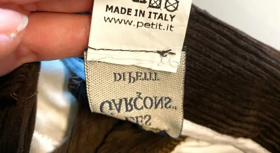 Pantalone da bambino in velluto marrone scuro