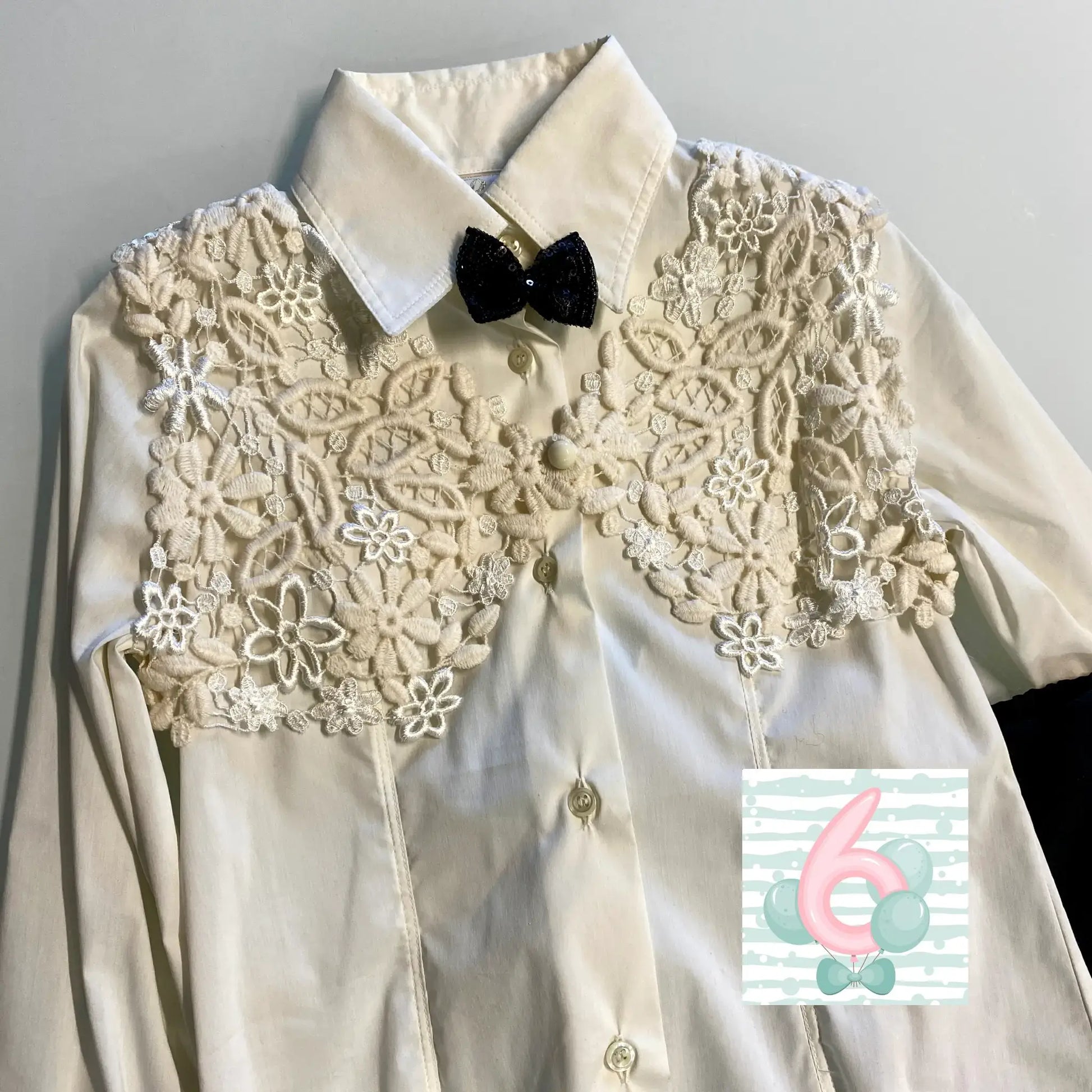Camicia, gilet ricamato e papillon 6 anni