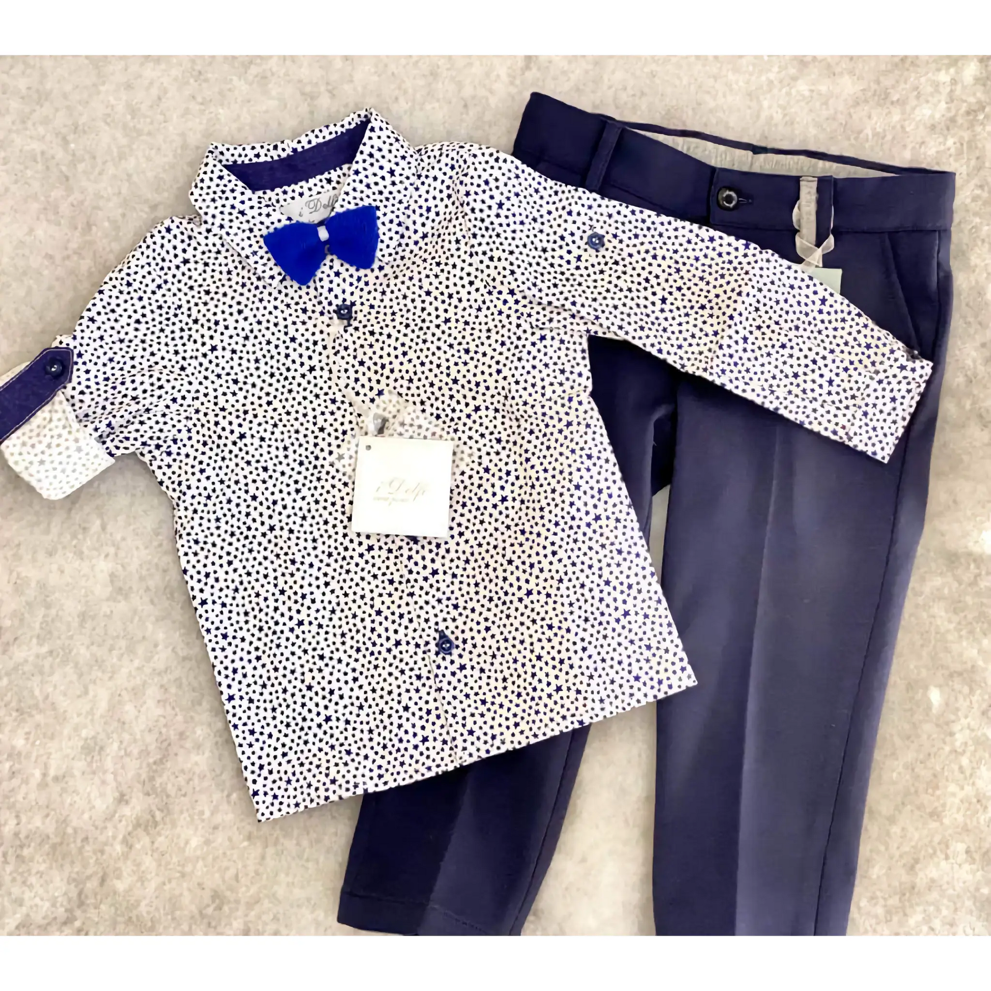 Camicia e pantalone elegante per bambino