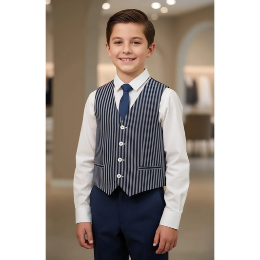 Completo da cerimonia con pantaloni, gilet e camicia in offerta