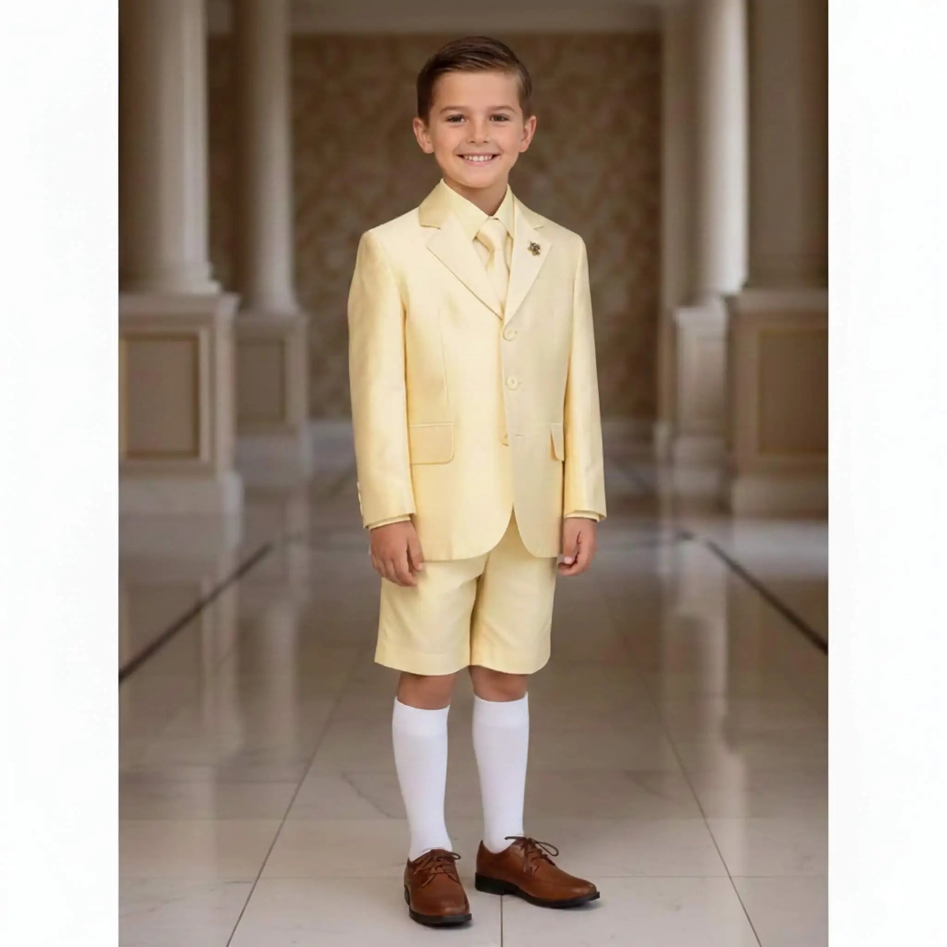 Completo da paggetto estivo con pinocchietto in seta in outlet