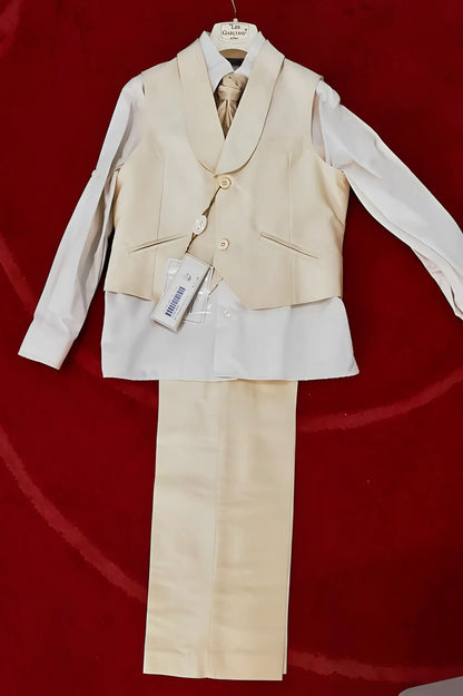Completo smoking da paggetto in seta con pantaloni lunghi color ocra
