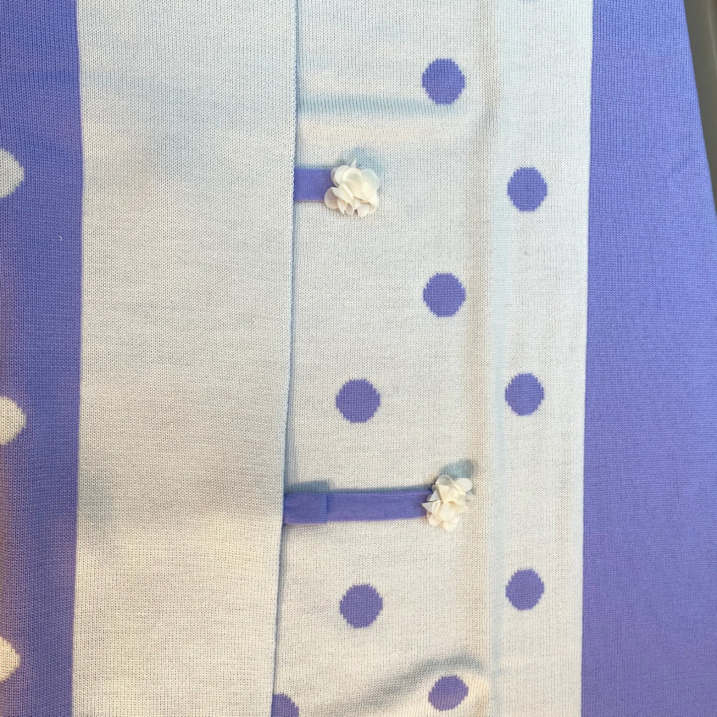 Copertina neonata color panna e lilla scontata