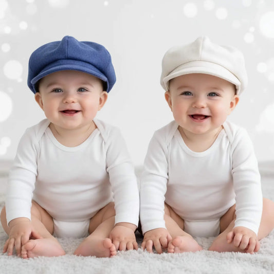 Coppola neonato da battesimo bianca o blu in Outlet