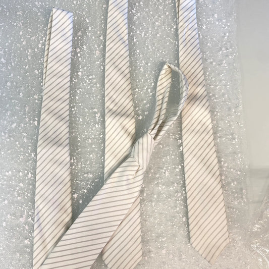 Cravatta bambino a righe grigie in outlet