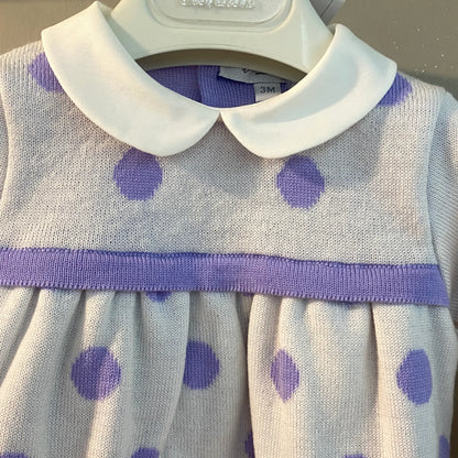 Dettaglio colletto e maglia a pois vestina neonata i Delfi.