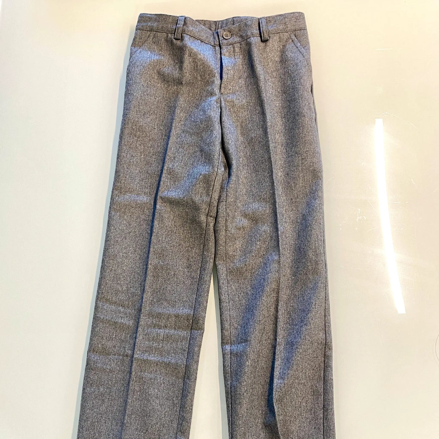 Pantalone elegante grigio per bambino in outlet
