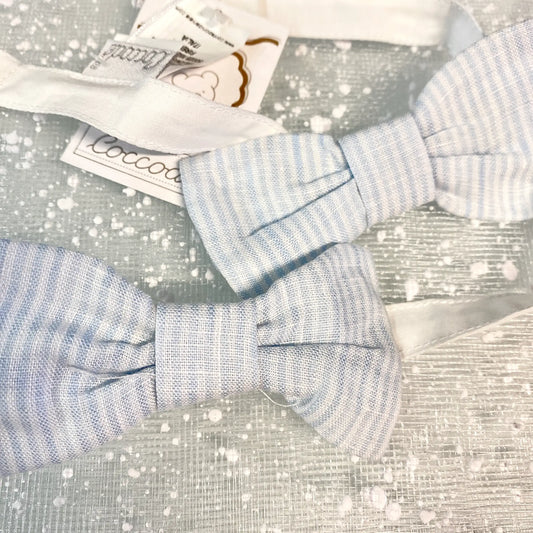 Papillon in lino a righe celesti per neonato